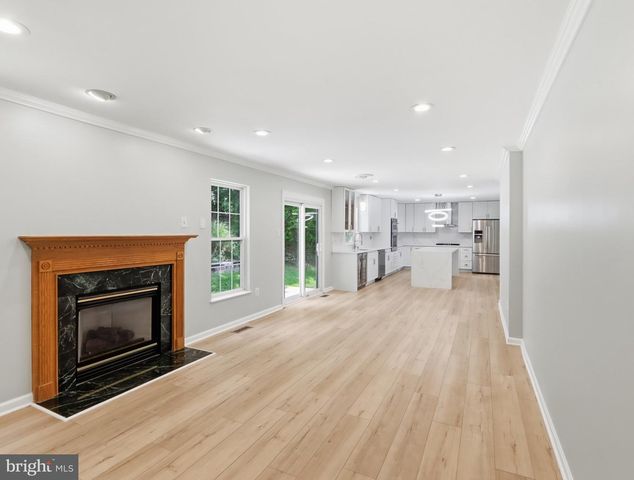 8 QUAILS NEST CT, Baltimore, MD 21236