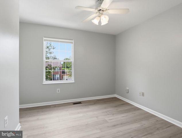 8 QUAILS NEST CT, Baltimore, MD 21236