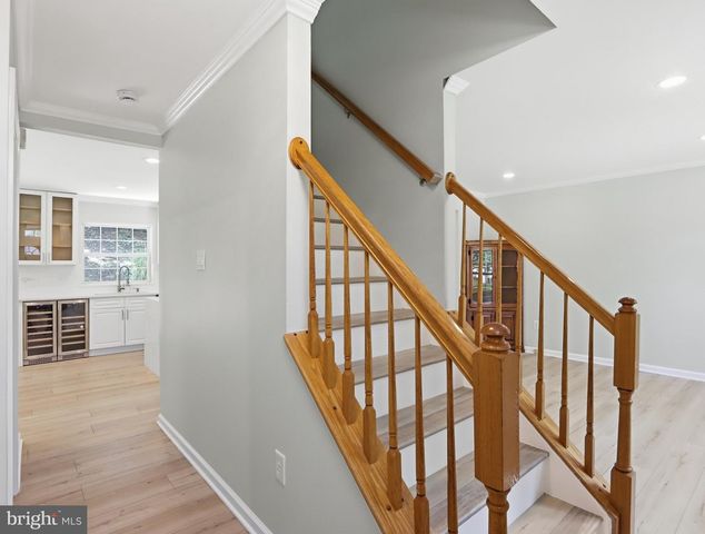 8 QUAILS NEST CT, Baltimore, MD 21236
