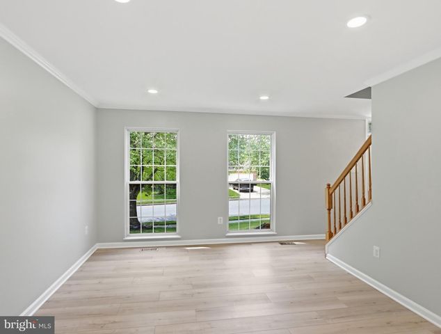 8 QUAILS NEST CT, Baltimore, MD 21236