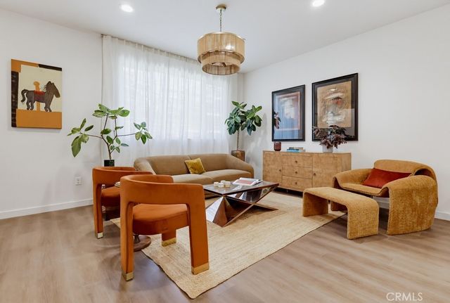 1546 Chia Way, Los Angeles, CA 90041