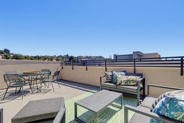 1546 Chia Way, Los Angeles, CA 90041