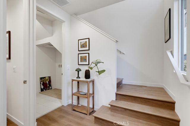1546 Chia Way, Los Angeles, CA 90041