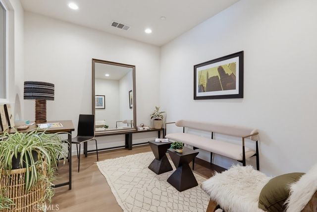 1546 Chia Way, Los Angeles, CA 90041
