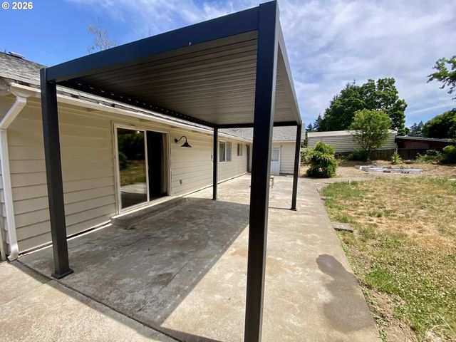 6119 MONTANA Ln, Vancouver, WA 98661