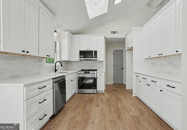 338 Hunters Run, Jefferson, GA 30549