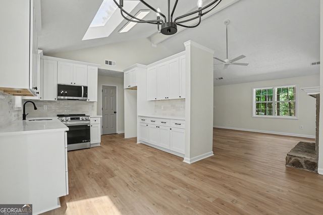 338 Hunters Run, Jefferson, GA 30549
