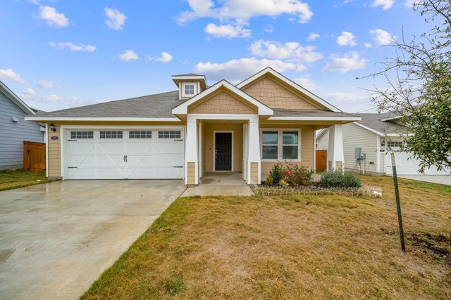 435 Spiny Lizard LN, San Marcos, TX 78666