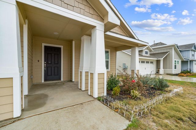 435 Spiny Lizard LN, San Marcos, TX 78666