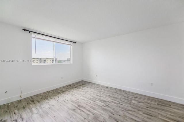 2851 Leonard Drive J505, Aventura, FL 33160
