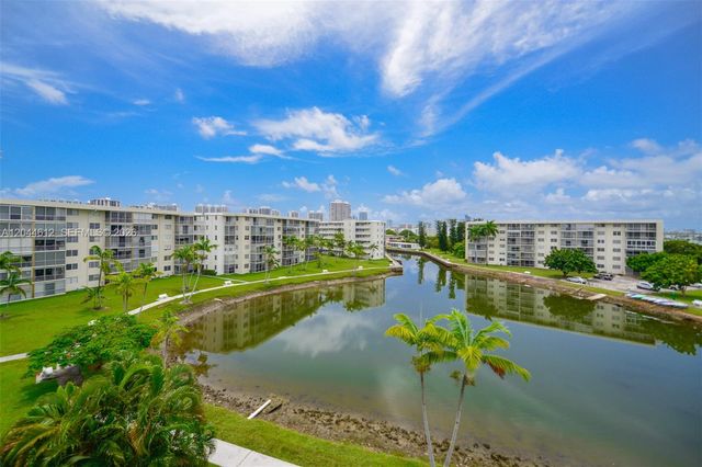 2851 Leonard Drive J505, Aventura, FL 33160