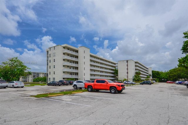 2851 Leonard Drive J505, Aventura, FL 33160
