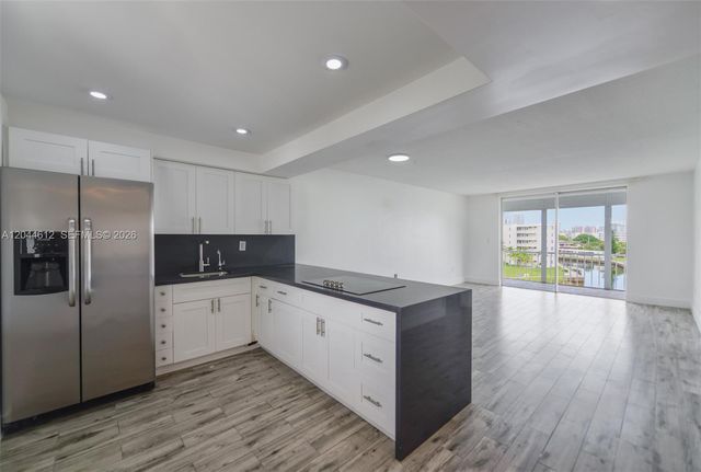 2851 Leonard Drive J505, Aventura, FL 33160