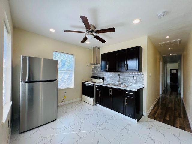 1512 Gregg Street 4, Houston, TX 77020