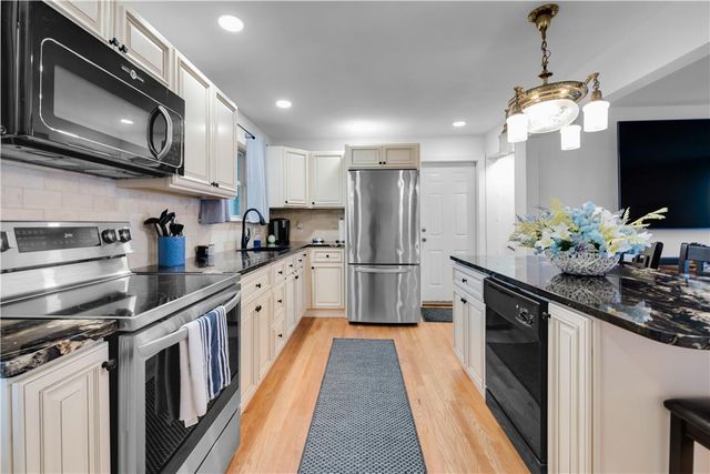 3846 John Street, Upper Milford Twp, PA 18049