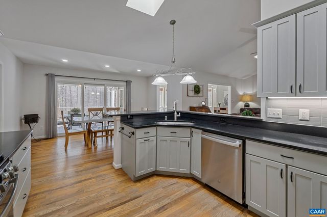 1815 RIVANNA WOODS DR, Fork Union, VA 23055