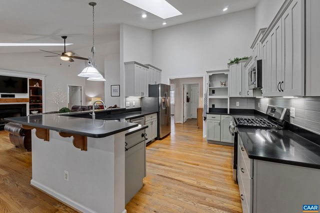 1815 RIVANNA WOODS DR, Fork Union, VA 23055