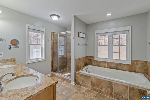 1815 RIVANNA WOODS DR, Fork Union, VA 23055