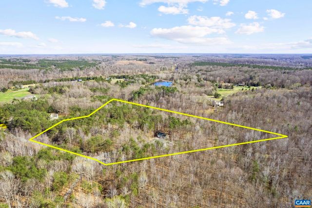 1815 RIVANNA WOODS DR, Fork Union, VA 23055