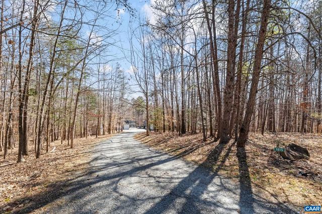 1815 RIVANNA WOODS DR, Fork Union, VA 23055