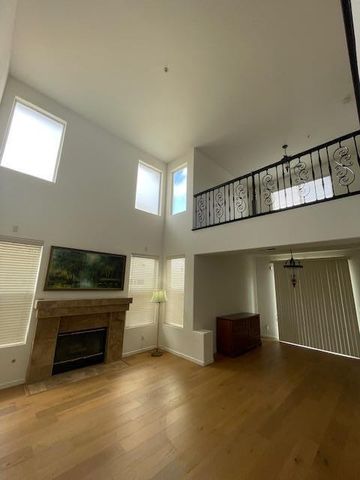 1049 Twin Creeks Drive, Salinas, CA 93905