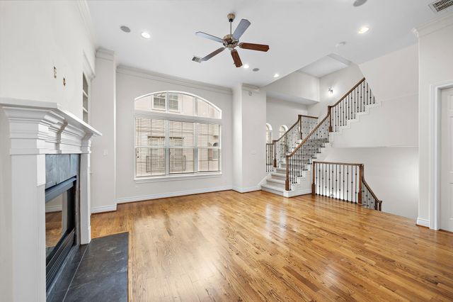 2828 Sherwin Street, Houston, TX 77007