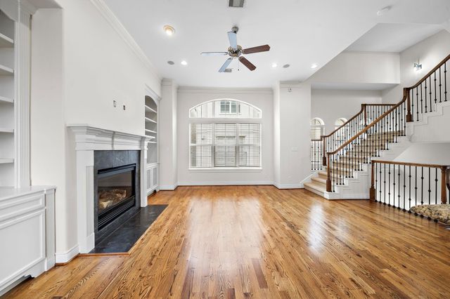2828 Sherwin Street, Houston, TX 77007