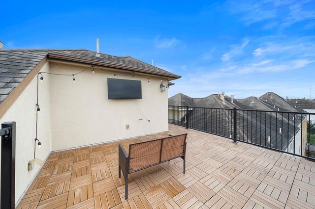 2828 Sherwin Street, Houston, TX 77007