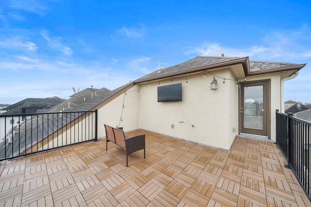 2828 Sherwin Street, Houston, TX 77007