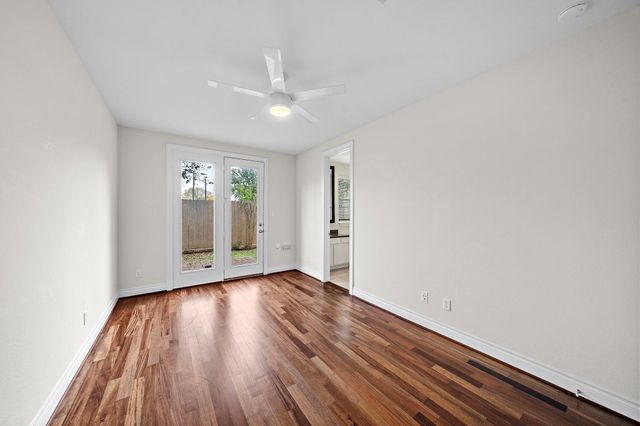 2828 Sherwin Street, Houston, TX 77007