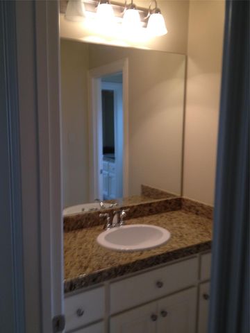 2038 Palm Forest Lane, Houston, TX 77077