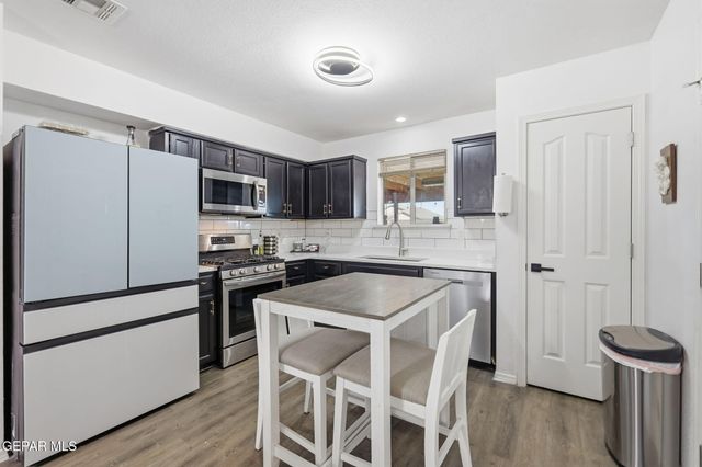 732 Nuevo Desierto Drive, Horizon City, TX 79928