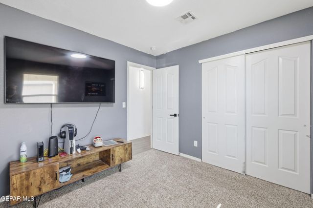 732 Nuevo Desierto Drive, Horizon City, TX 79928