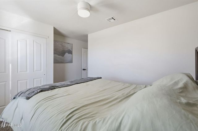 732 Nuevo Desierto Drive, Horizon City, TX 79928