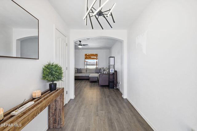 732 Nuevo Desierto Drive, Horizon City, TX 79928