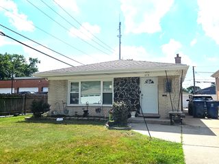 678 Muskegon Avenue, Calumet City, IL 60409