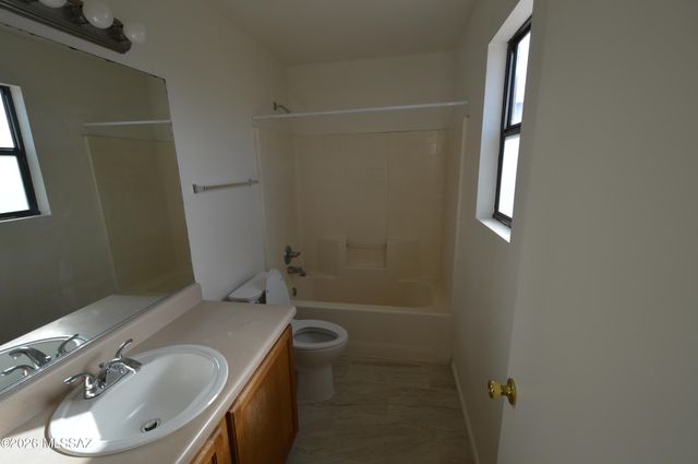 2427 N Los Altos Ave Unit 1, Tucson, AZ 85705