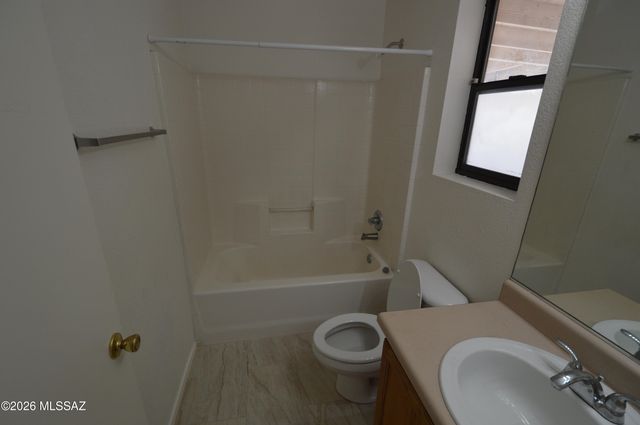 2427 N Los Altos Ave Unit 1, Tucson, AZ 85705