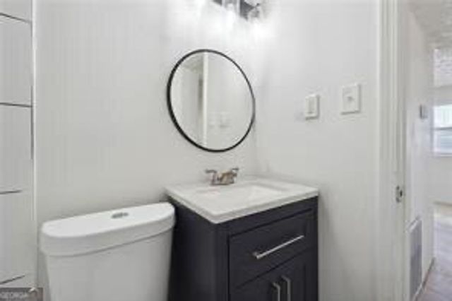 324 Brooks Avenue SW B, Atlanta, GA 30310