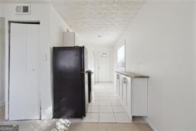 324 Brooks Avenue SW B, Atlanta, GA 30310
