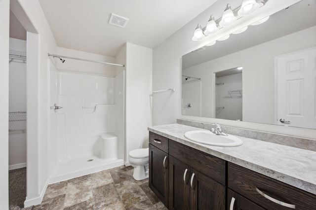 5486 Tyler Avenue S, Fargo, ND 58104