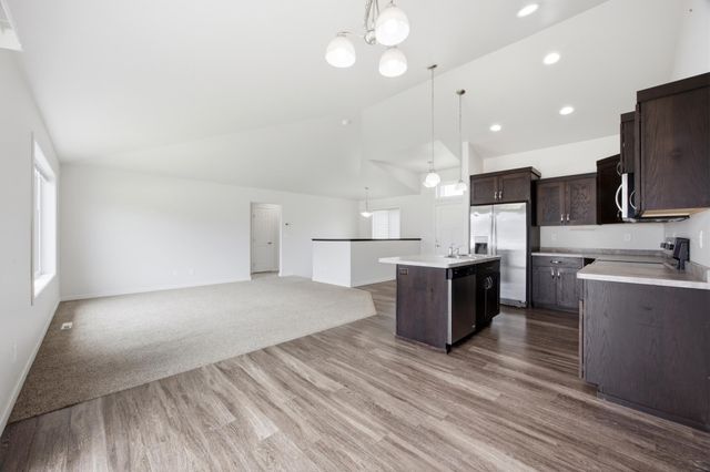 5486 Tyler Avenue S, Fargo, ND 58104