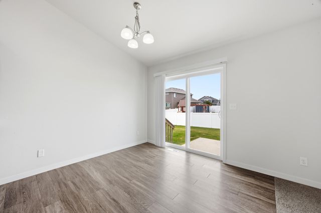 5486 Tyler Avenue S, Fargo, ND 58104