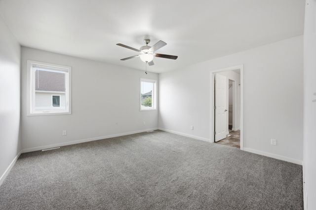 5486 Tyler Avenue S, Fargo, ND 58104