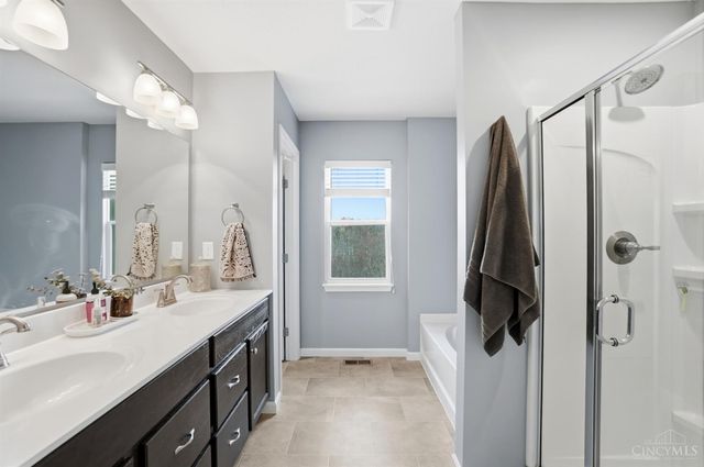 2794 Buckridge Drive, Miami Twp, OH 45233