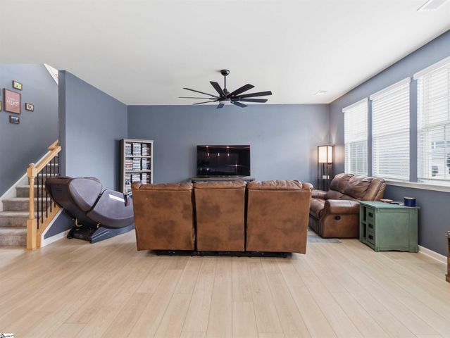 501 Corsac Court, Fountain Inn, SC 29644