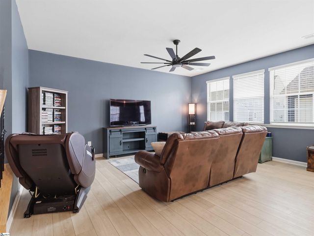 501 Corsac Court, Fountain Inn, SC 29644