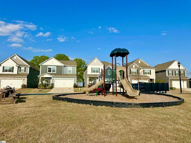 501 Corsac Court, Fountain Inn, SC 29644