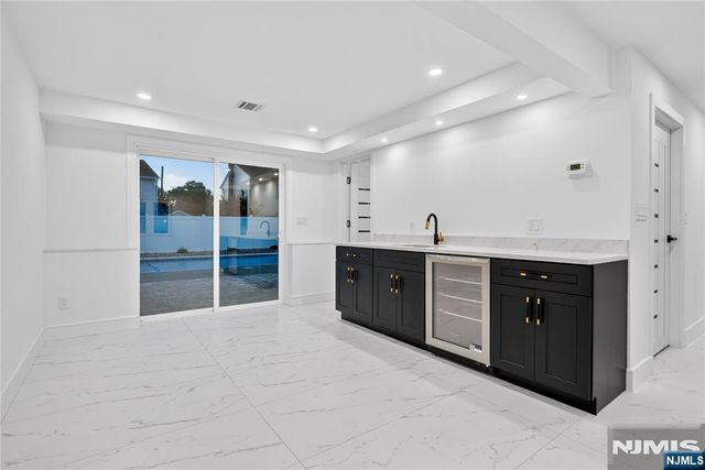95 Atkins Terrace, East Rutherford, NJ 07073