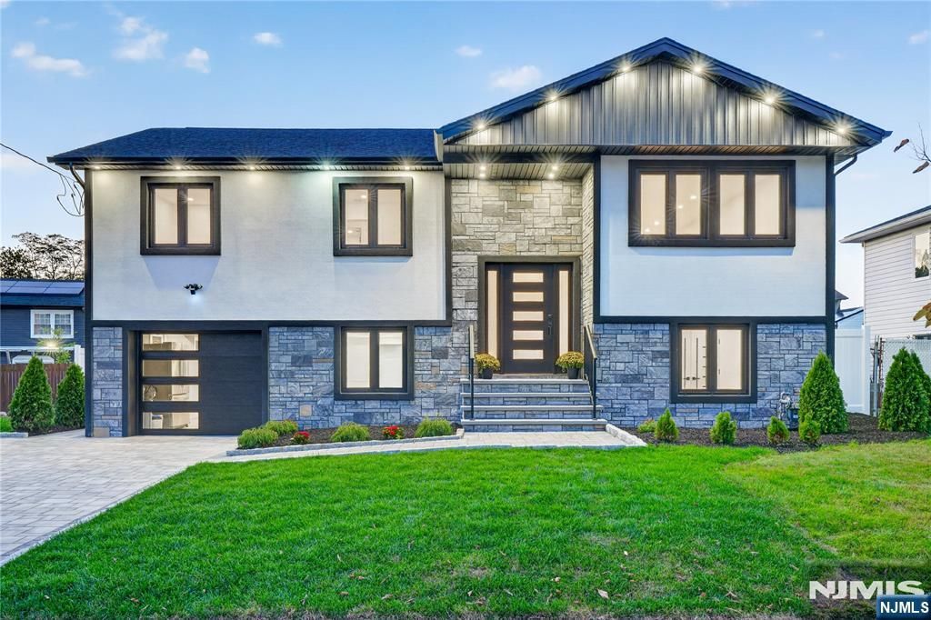 95 Atkins Terrace, East Rutherford, NJ 07073